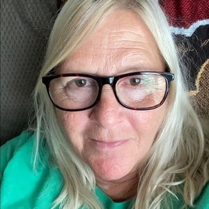 Meet your Posher, Diane